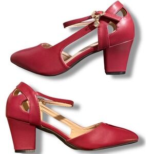 SHOEBOX Red Round Toe Block Heel Mary Jane Shoes Womens Size 7 NEW